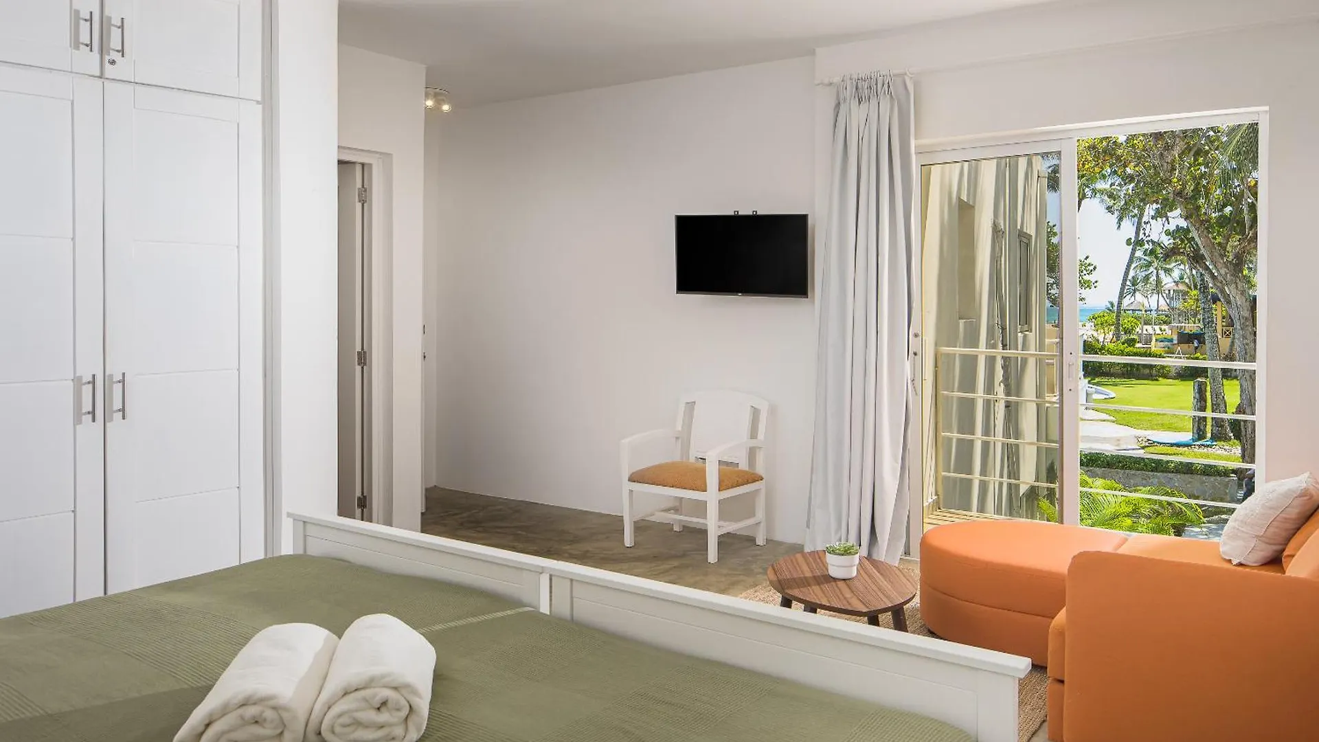 Kite Beach Hotel Oceanfront Apartments Καμπαρέτε